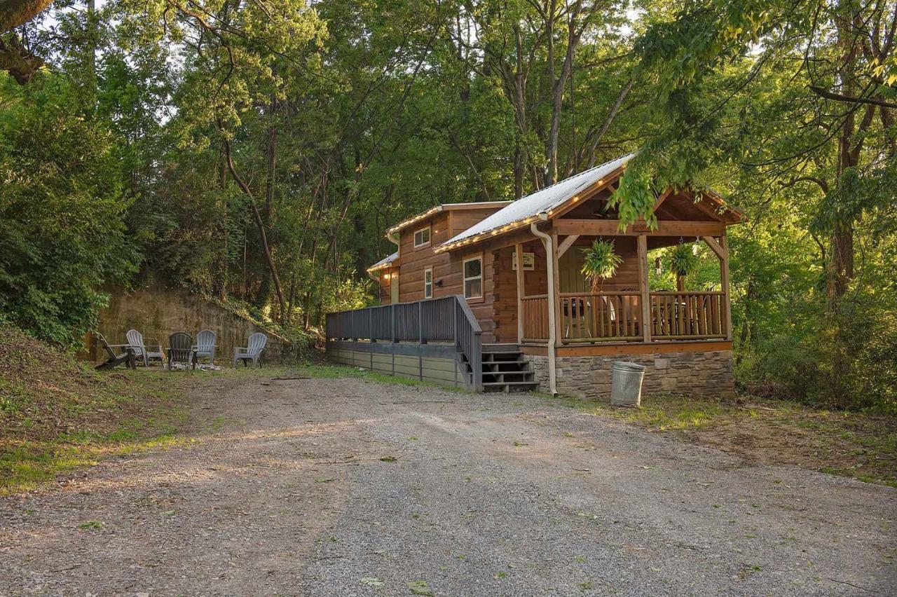 Thomas Cabin Forest Tiny Cabin With Hot Tub Chattanooga Exterior foto